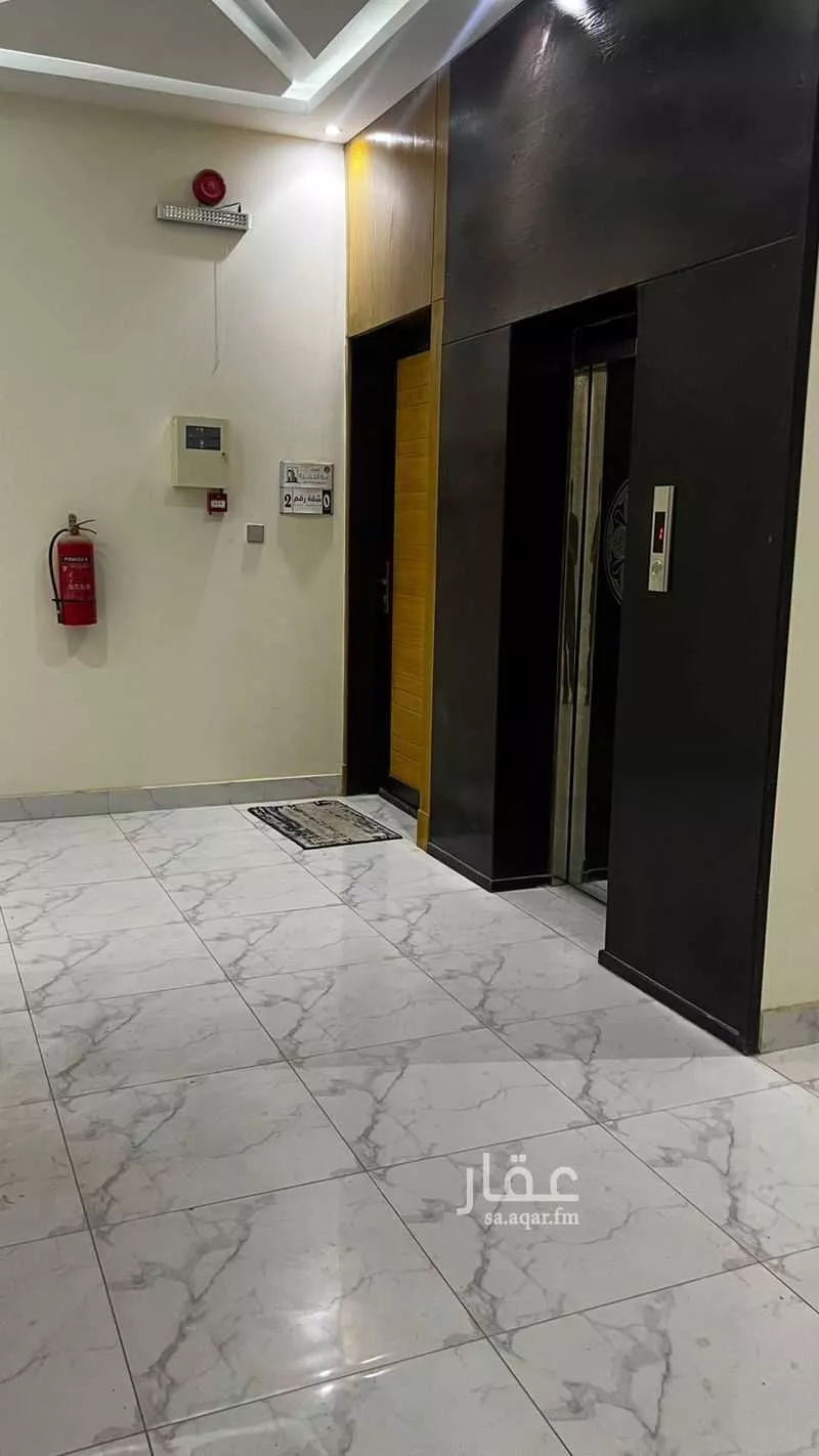 5 bedroom apartment in Dhahrat Laban, Riyadh 13