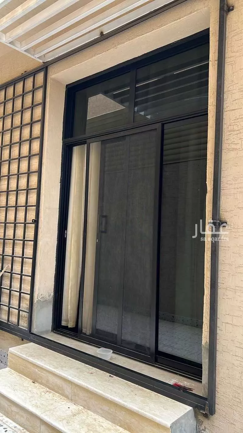 5 bedroom apartment in Dhahrat Laban, Riyadh 15