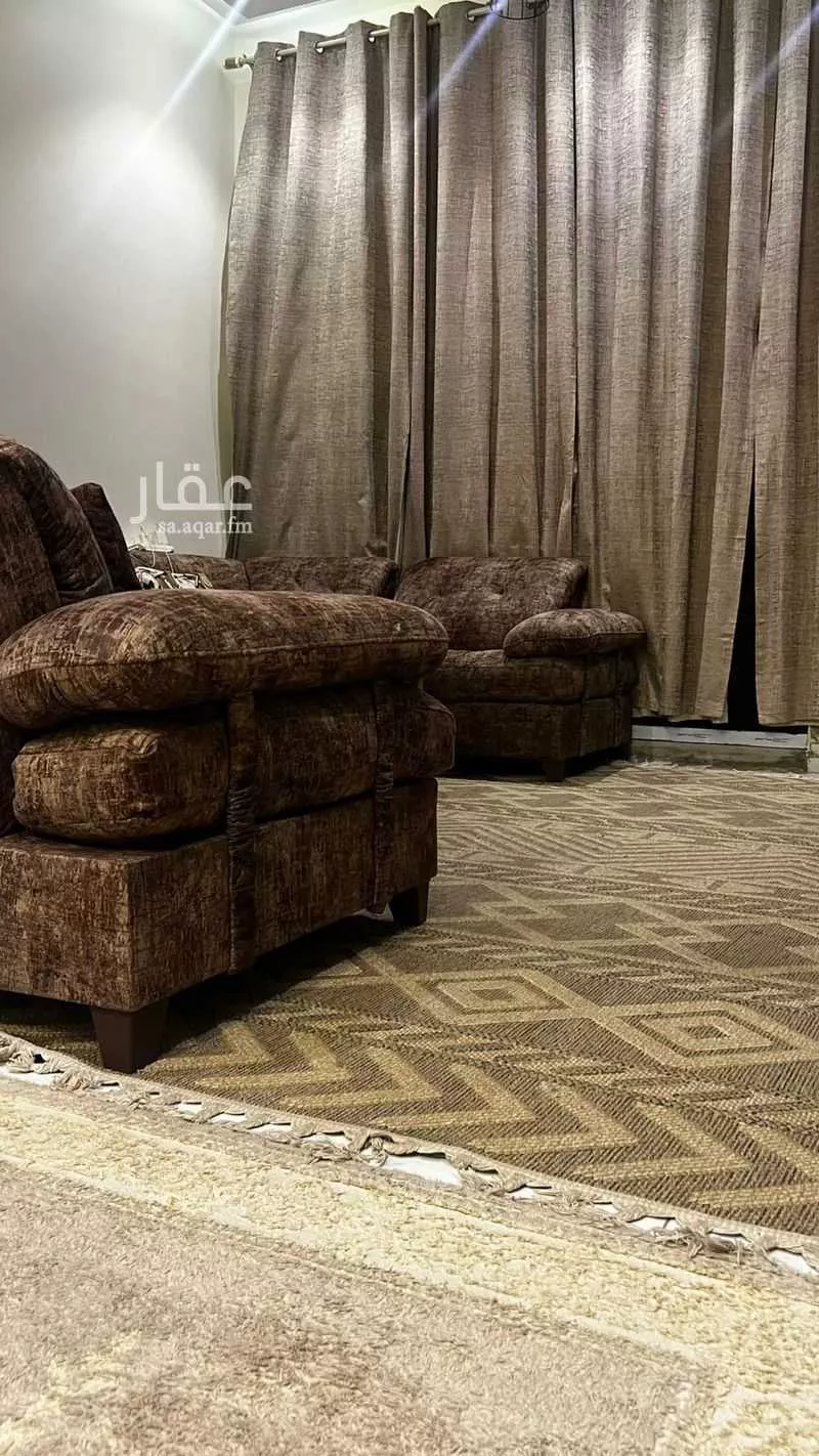 5 bedroom apartment in Dhahrat Laban, Riyadh 9