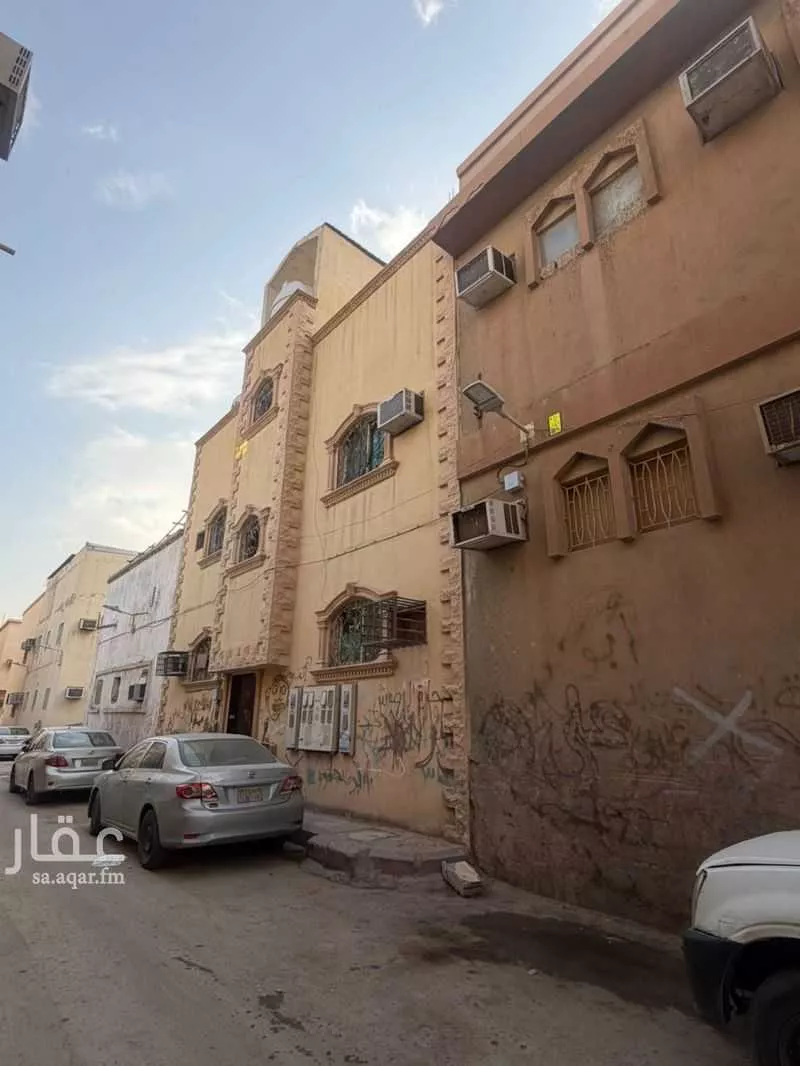 2 bedroom apartment in Al Shamisy 2