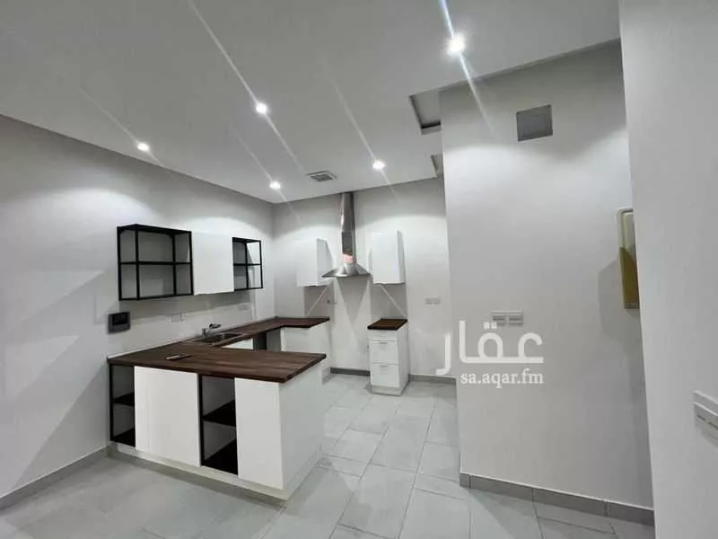 4 bedroom apartment in Qurtubah 4
