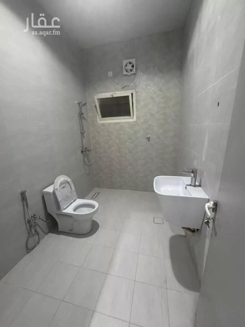 3 bedroom apartment in Al Nuzhah 3