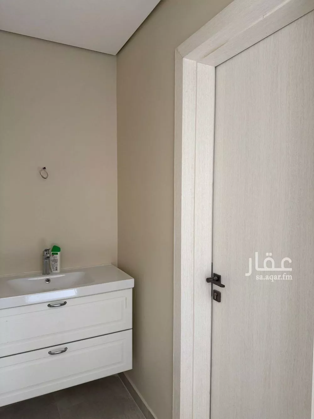 شقة 1 غرف في النرجس 11