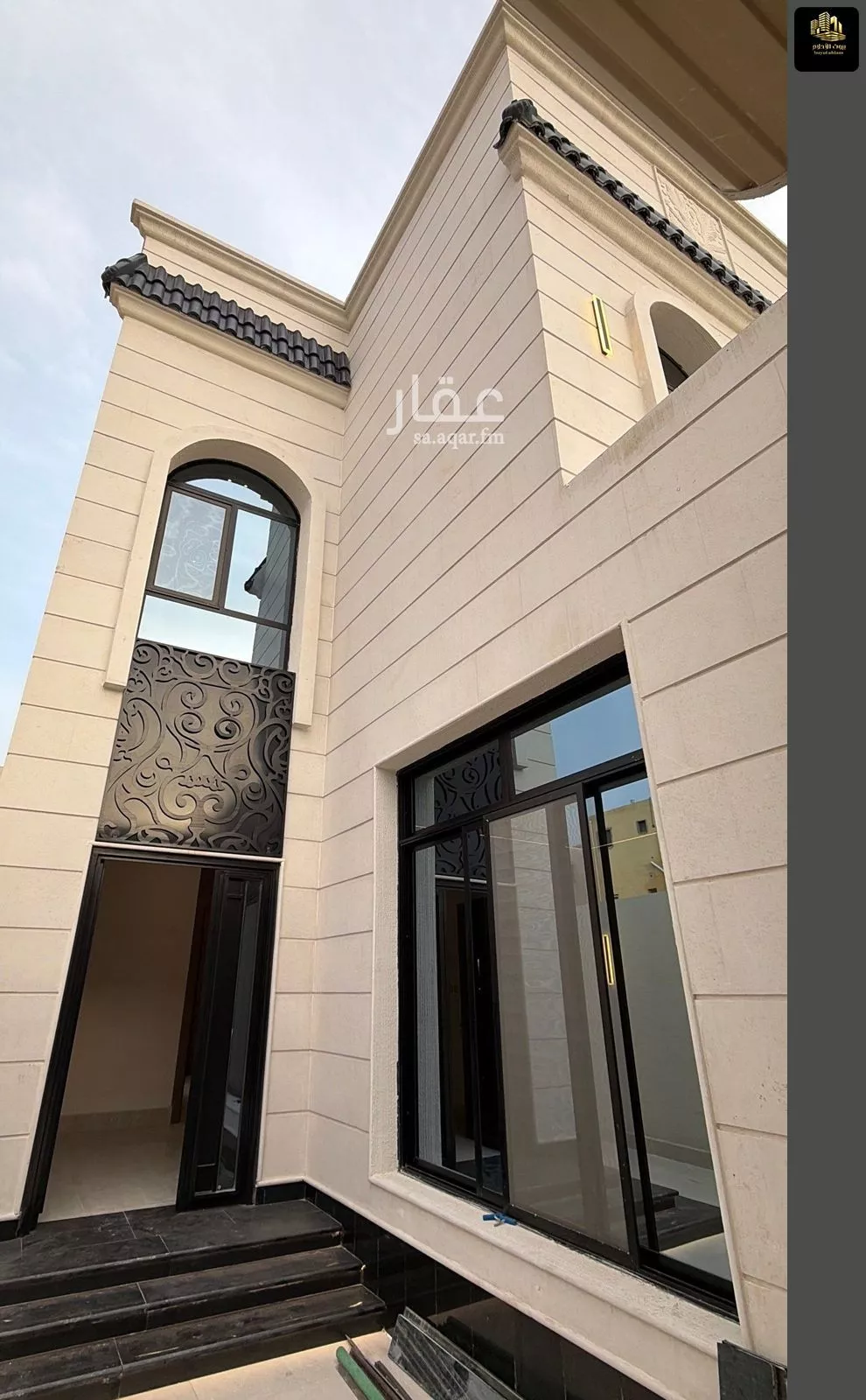 6 bedroom villa in As Sawari 8