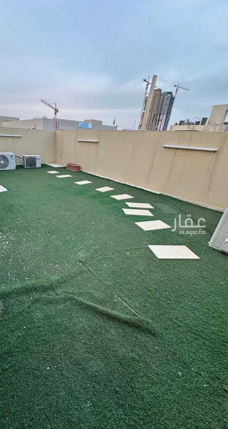 3 bedroom floor in Al Yasmin 4