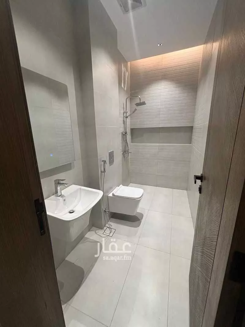 5 bedroom apartment in Al Salamah 9