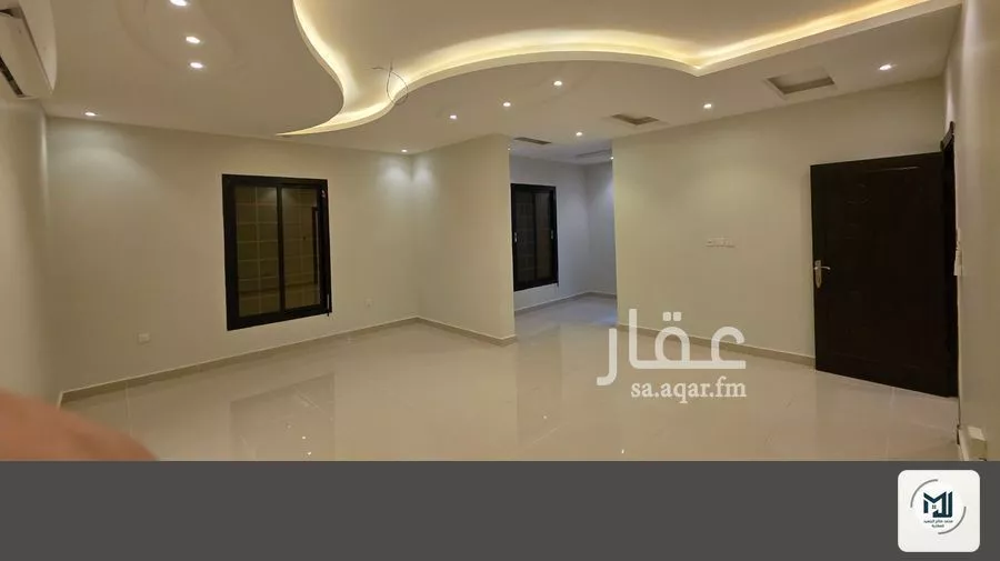 4 bedroom villa in Az Zomorod, Jeddah 8