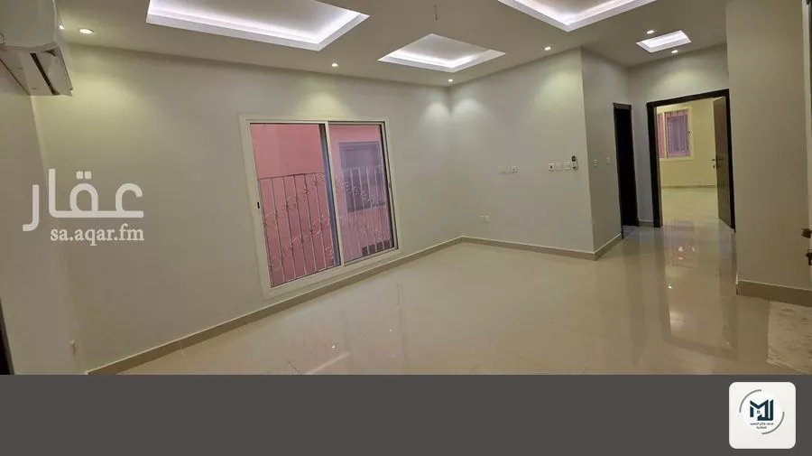 4 bedroom villa in Az Zomorod, Jeddah 9
