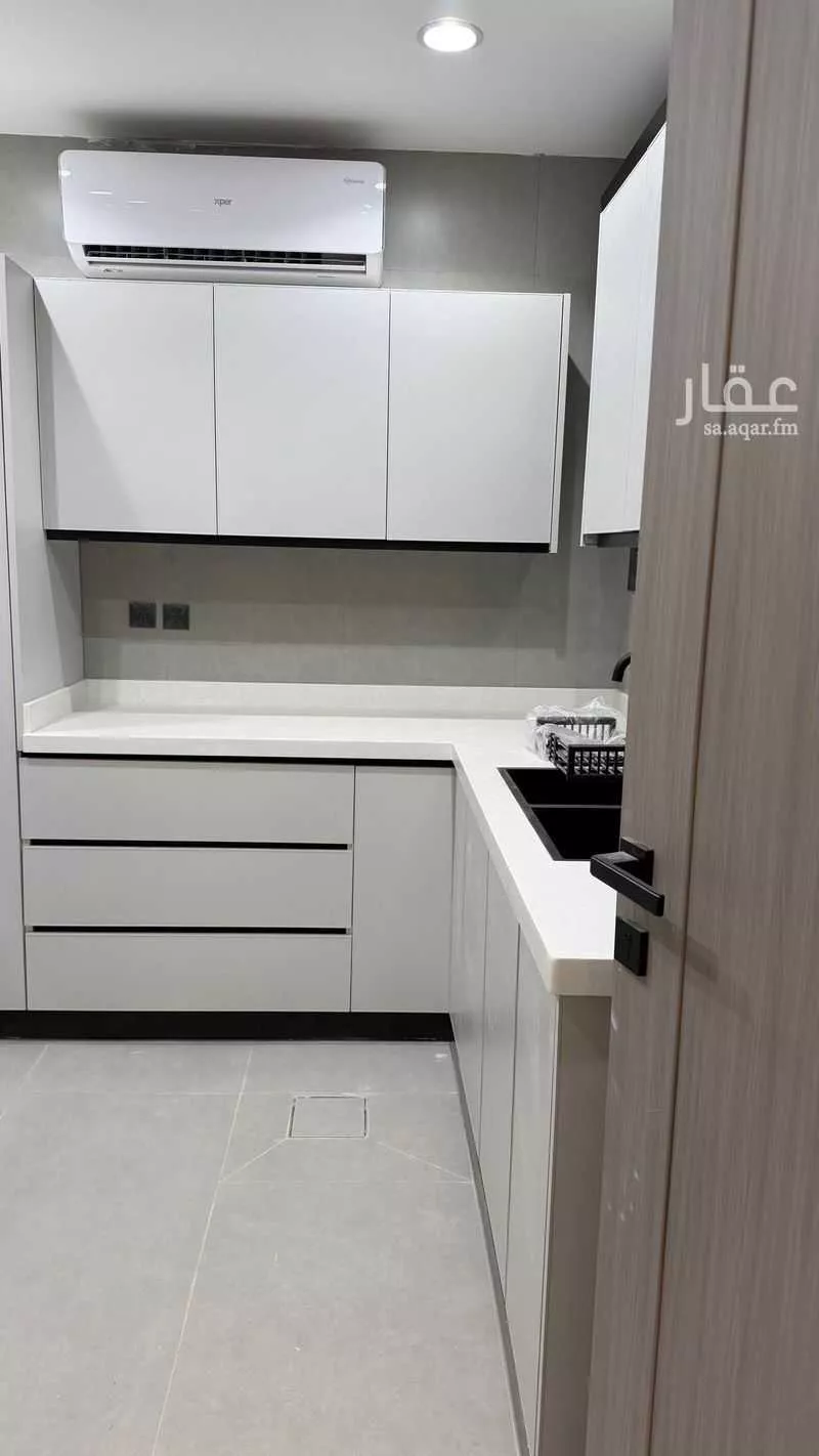 شقة 4 غرف في الازدهار 16