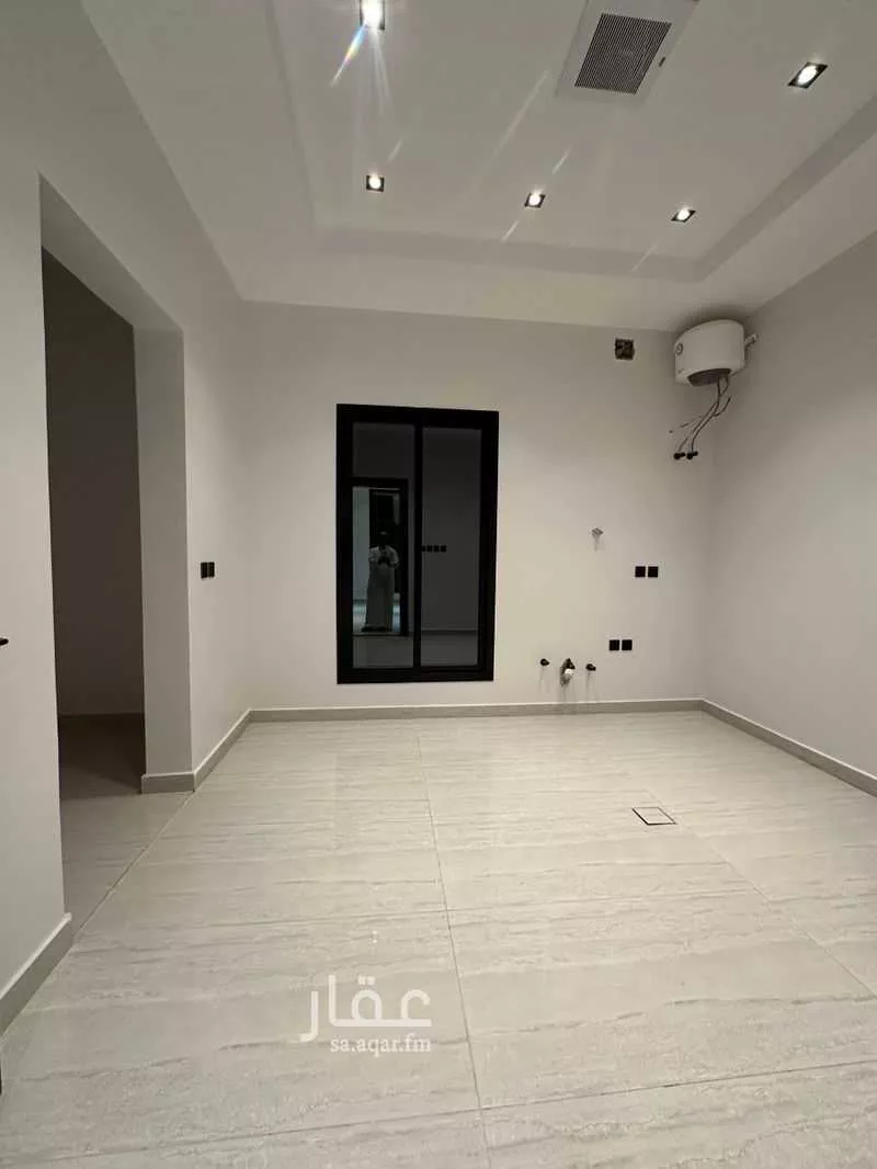 7 bedroom floor in Ash Sharq 6