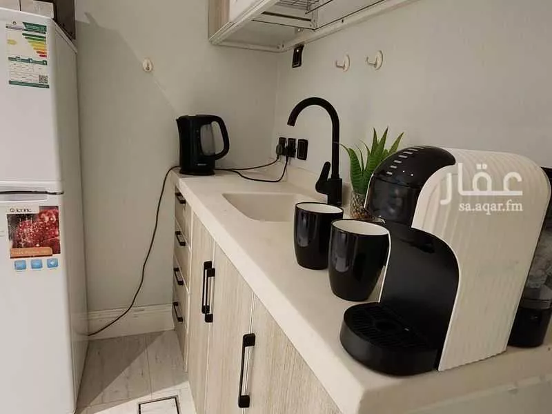 1 bedroom apartment in Al Malaz 2