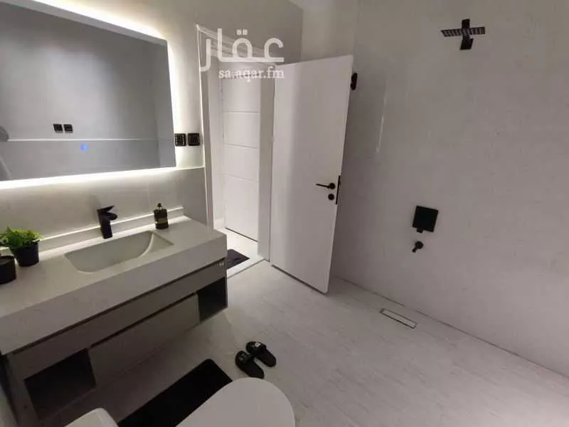 1 bedroom apartment in Al Malaz 28