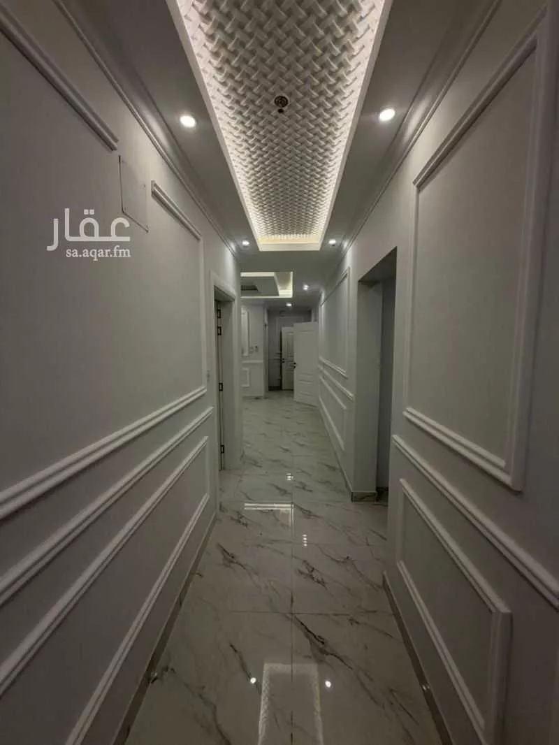 شقة 4 غرف في الحمرا 2