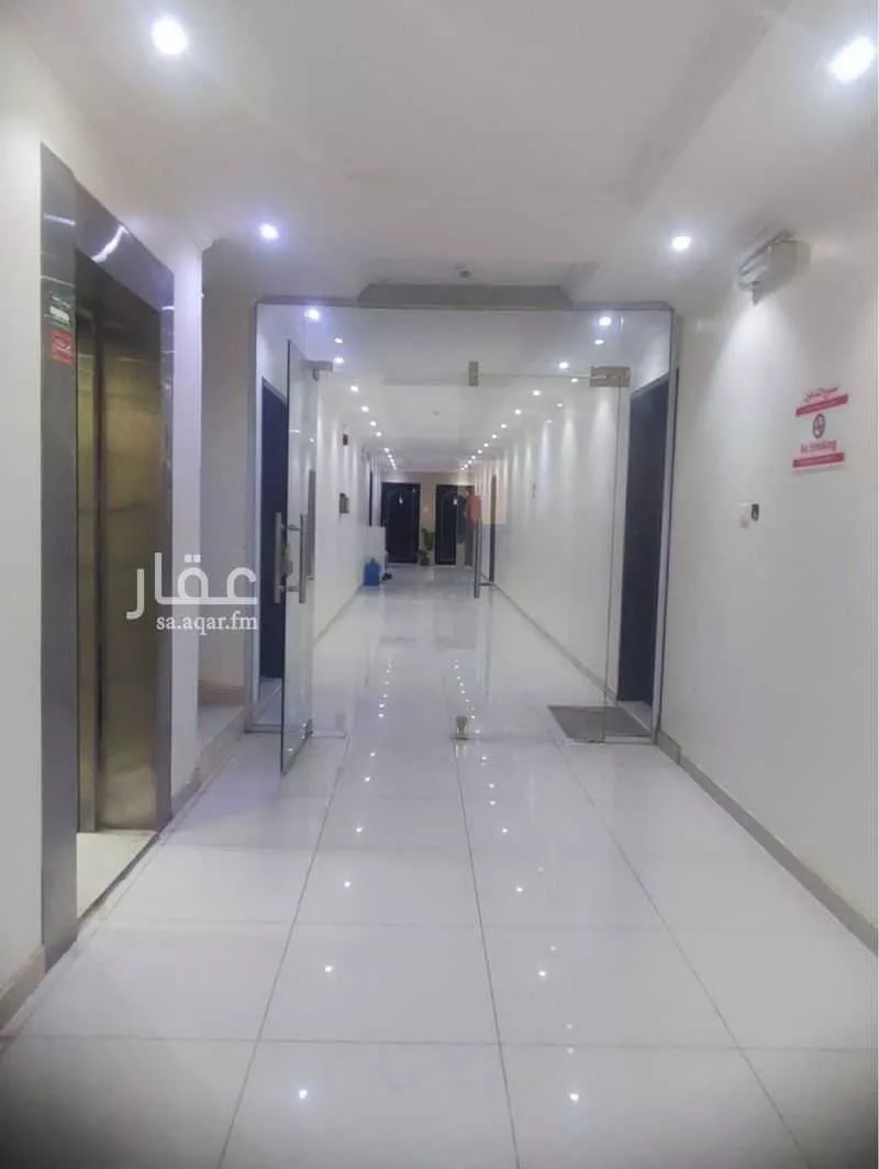 1050 sqm building in Dhahrat Laban 3