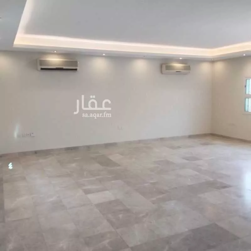 4 bedroom apartment in Al Nakheel 7