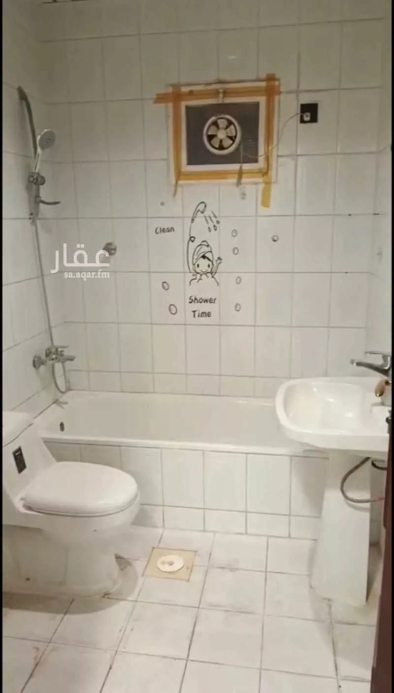 3 bedroom apartment in Al Wurud 6