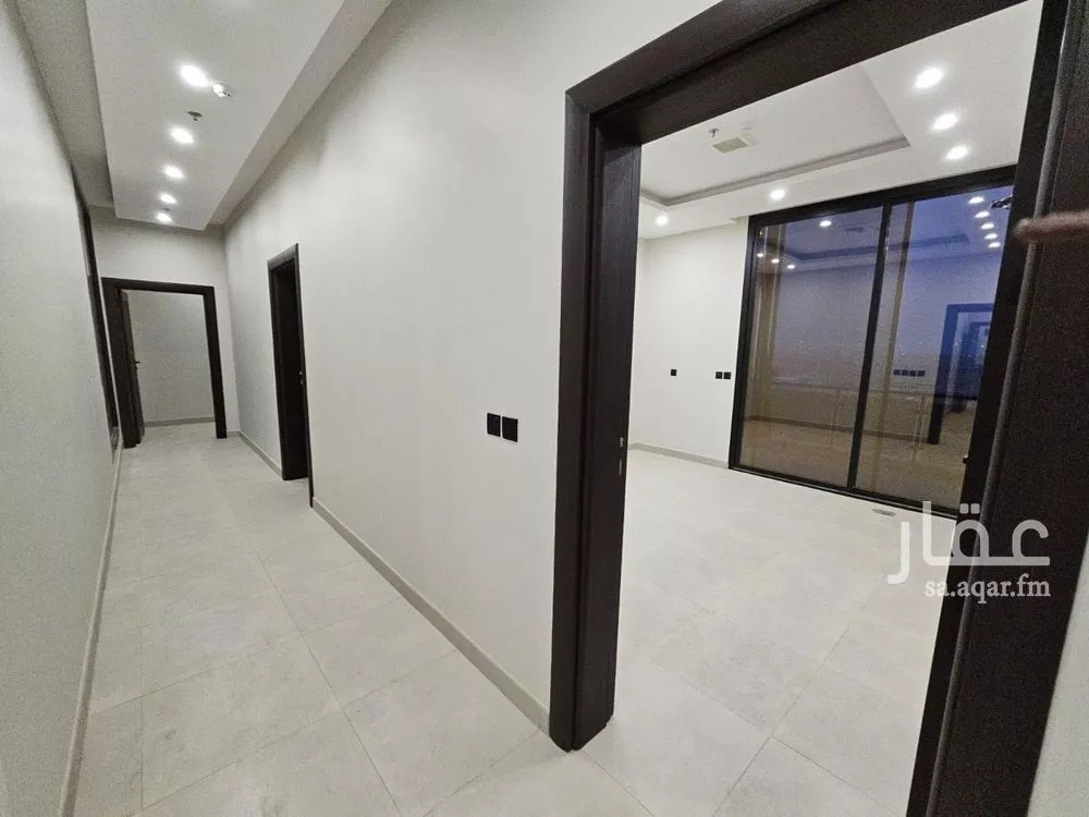 4 bedroom apartment in Al Rimal 22