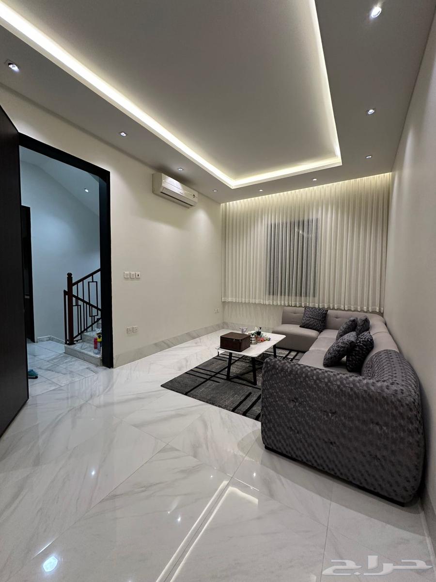 5 bedroom villa in Al Mahdiyyah, Riyadh 8