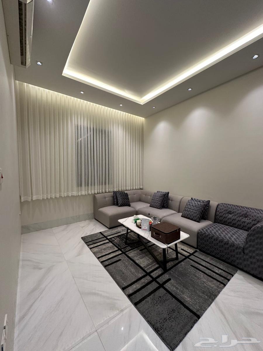 5 bedroom villa in Al Mahdiyyah, Riyadh 9