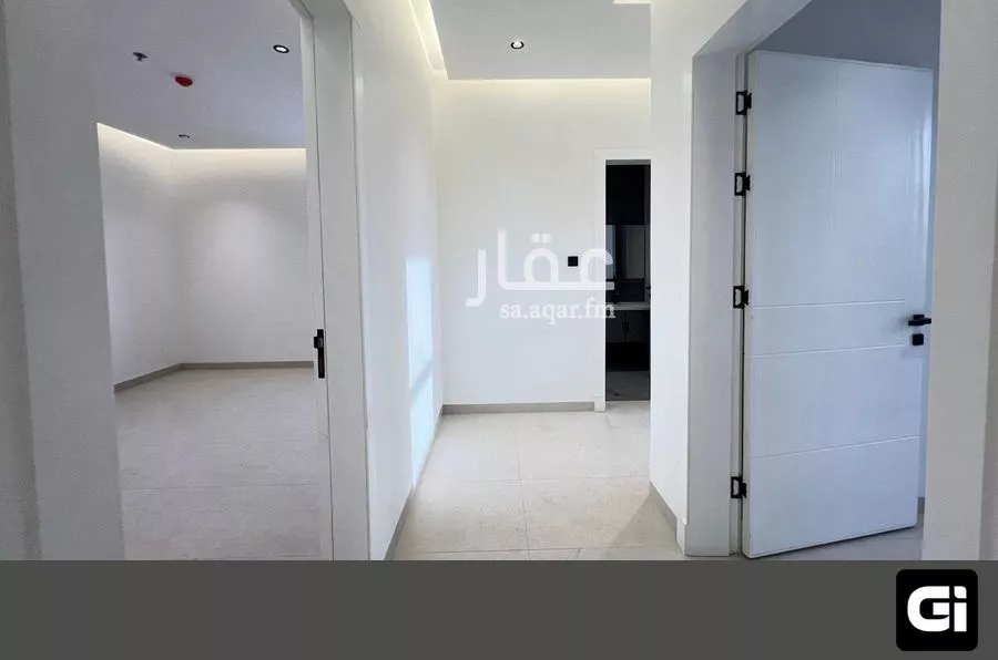 شقة 3 غرف في العارض 10