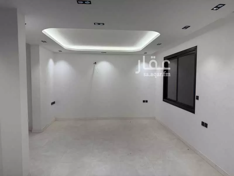 2 bedroom apartment in Al Mughrizat 7