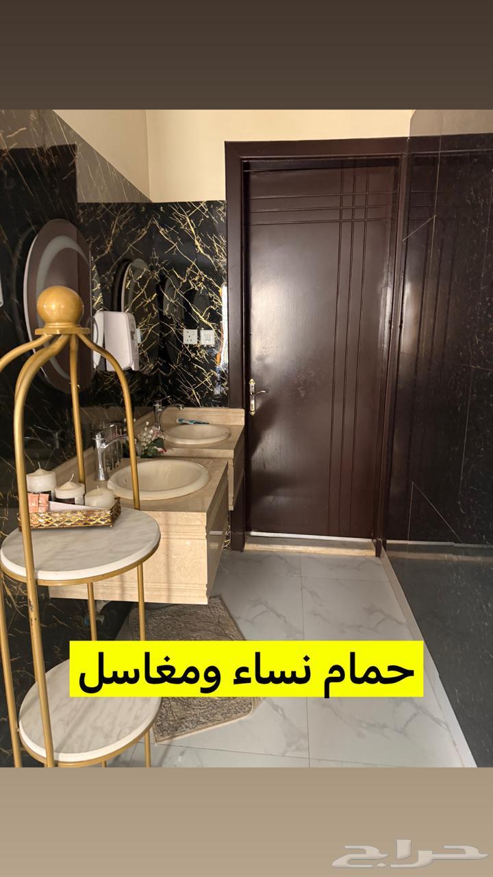 7 bedroom apartment in Uhud, Riyadh 12