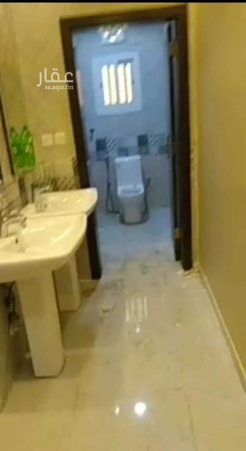 4 bedroom apartment in As Salhiyah 4