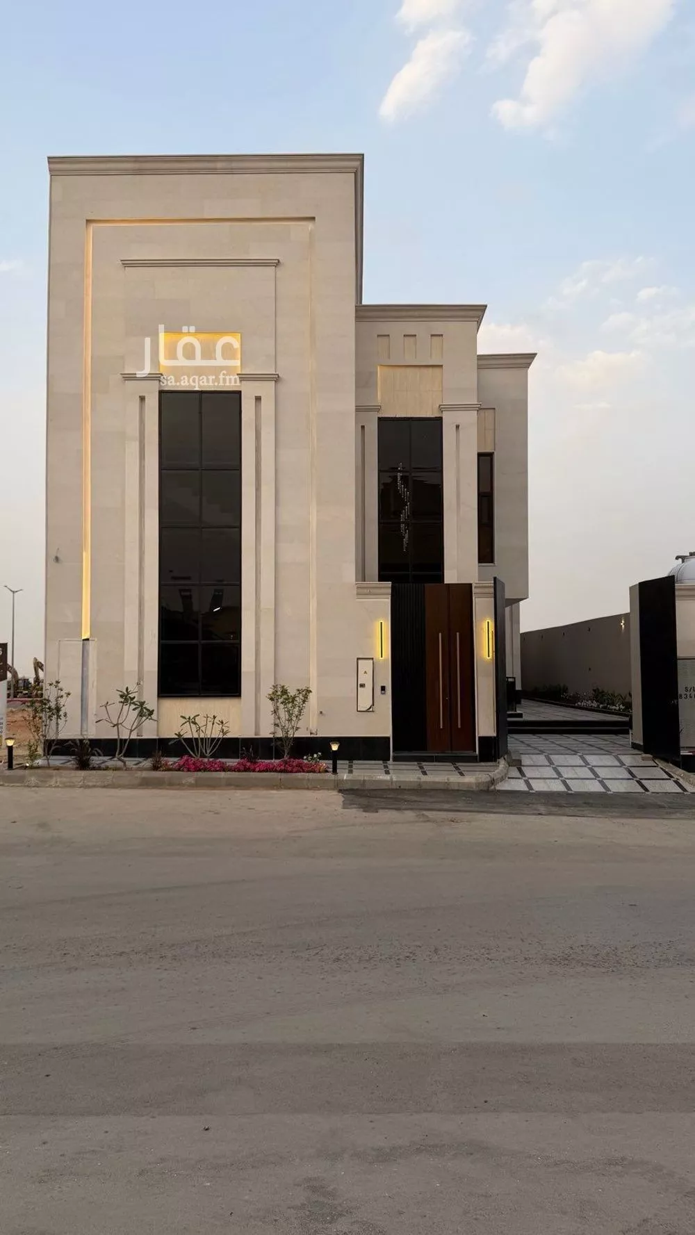 6 bedroom villa in Al Mahdiyyah 2