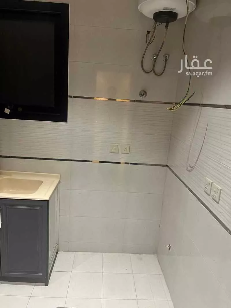 2 bedroom apartment in Al Qairawan 11