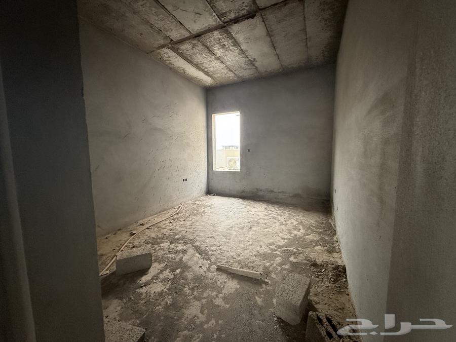 فيلا 19 غرف في النرجس 18
