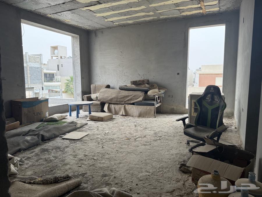 فيلا 19 غرف في النرجس 4