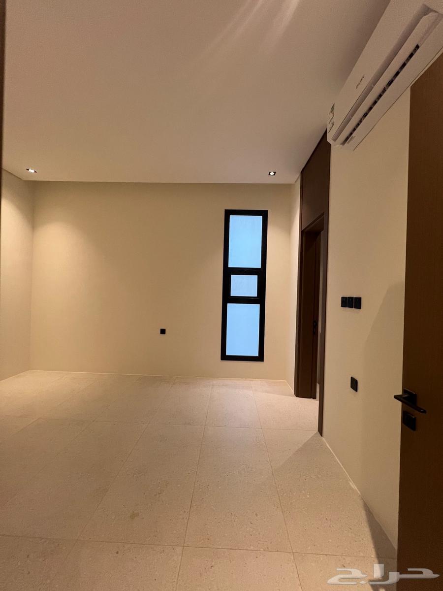 5 bedroom villa in Al Aridh 26