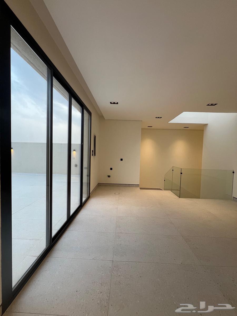 5 bedroom villa in Al Aridh 28