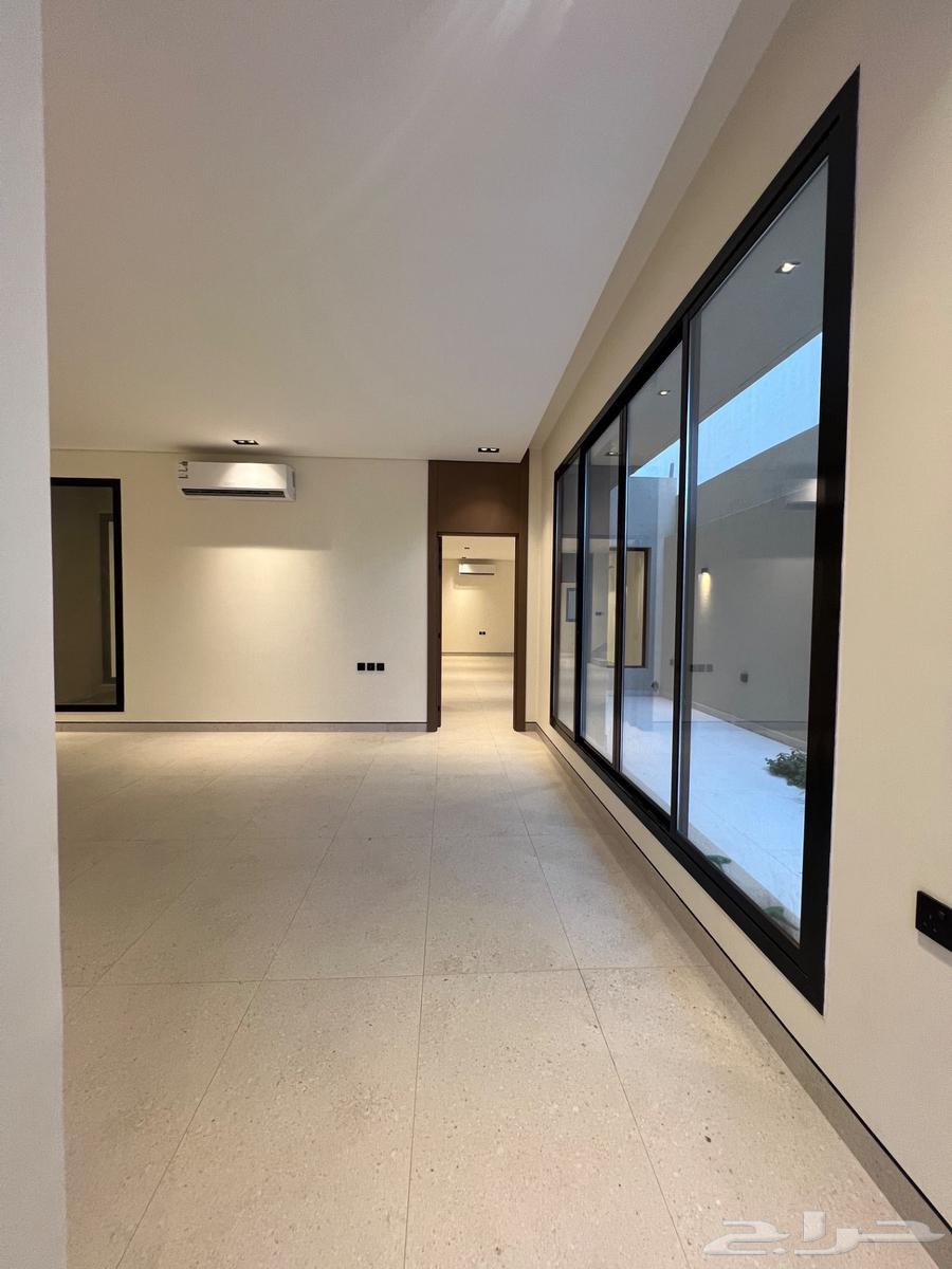 5 bedroom villa in Al Aridh 4