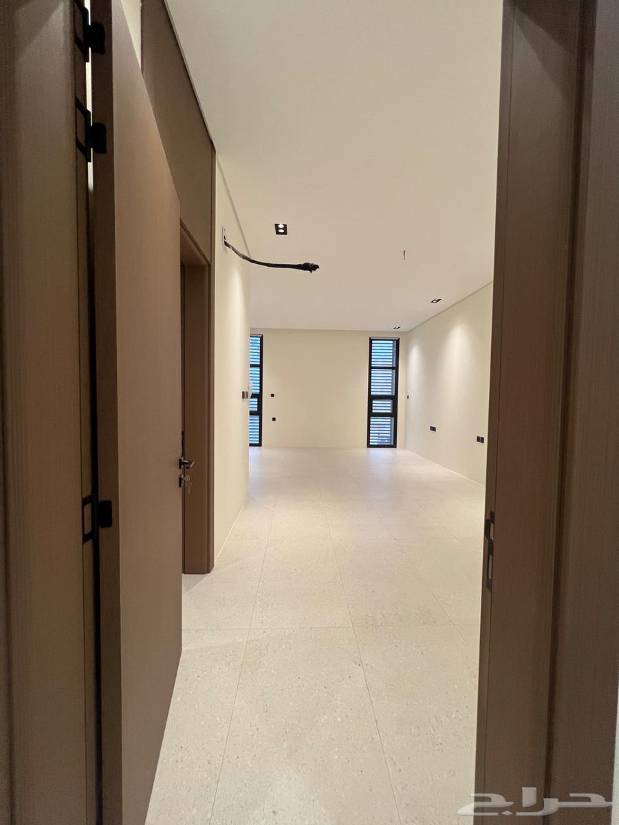 5 bedroom villa in Al Aridh 33