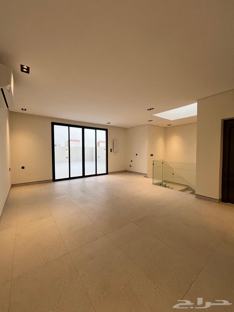 5 bedroom villa in Al Aridh 36