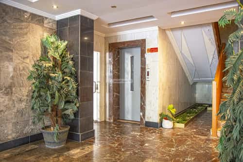 فيلا 8 غرف في السلامة 5