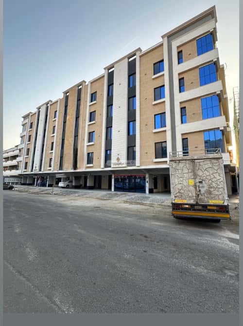4 bedroom apartment in Mishrifah 1