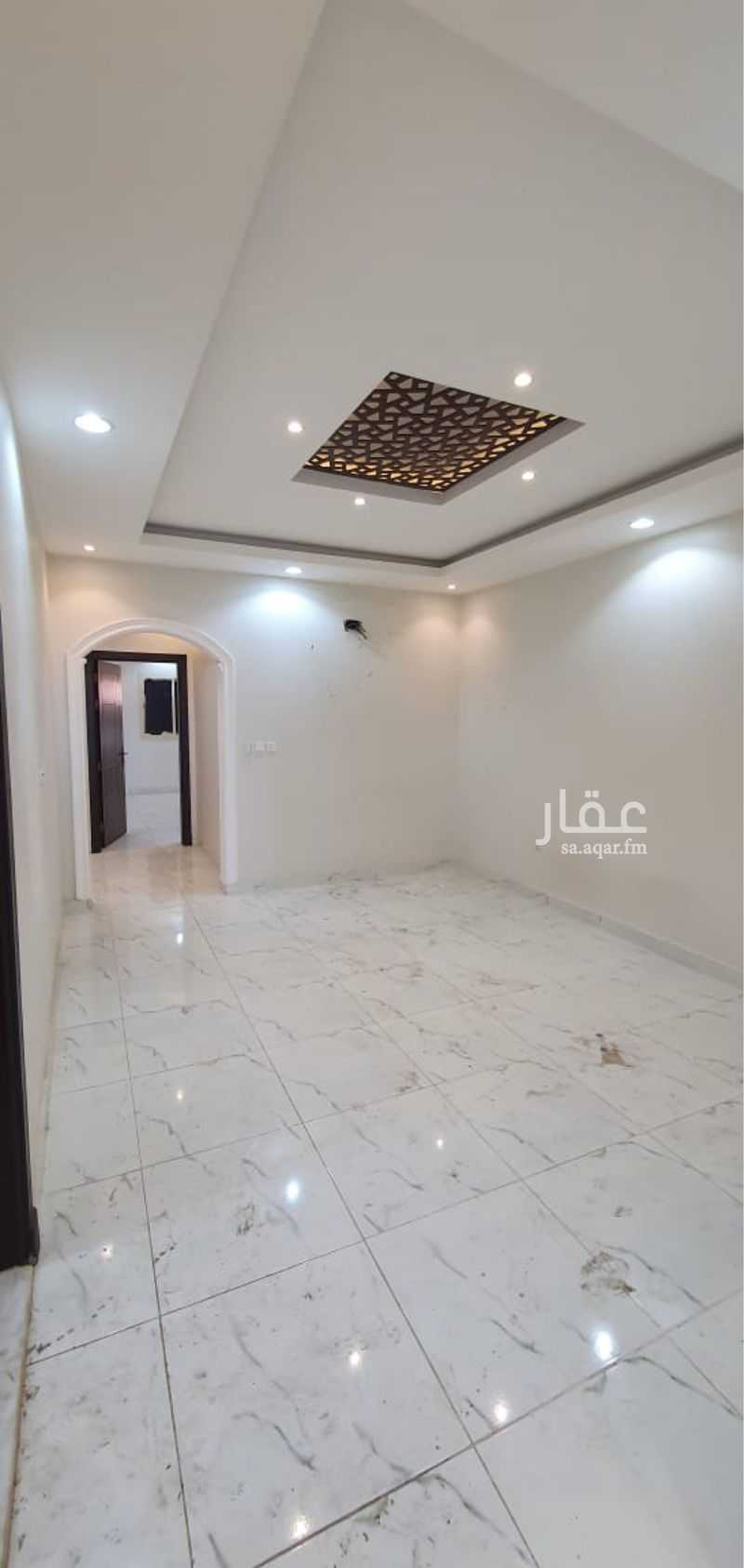 شقة 4 غرف في طيبة، جدة 3