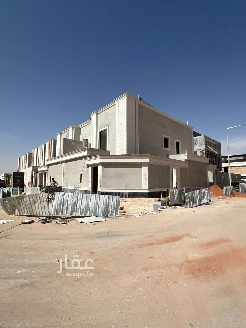 5 bedroom villa in Al Farouq 2