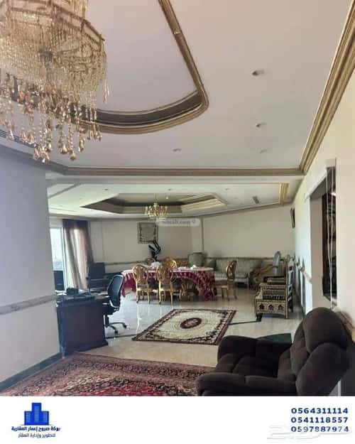 6 bedroom apartment in Al Shati 6