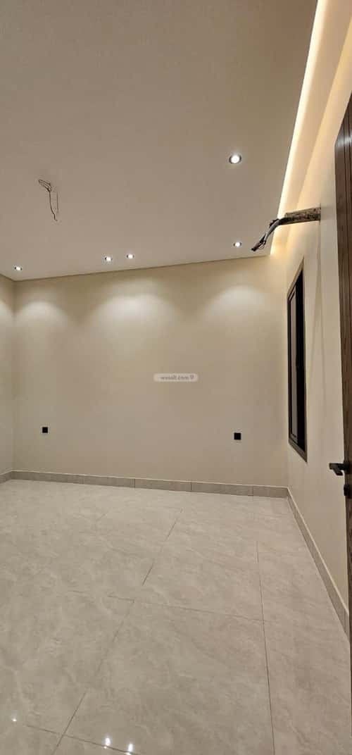 9 bedroom villa in Al Rahmaniyyah 2