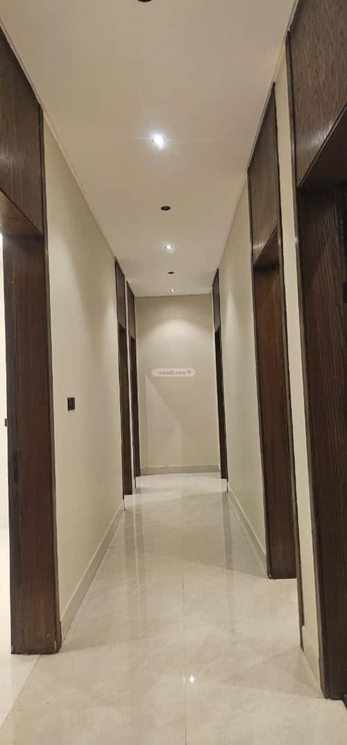 9 bedroom villa in Al Rahmaniyyah 4