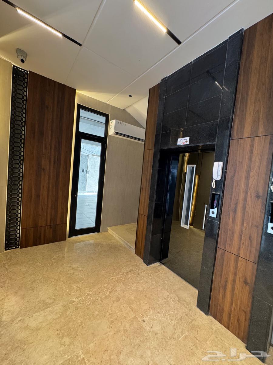 3 bedroom apartment in Al Safa 5