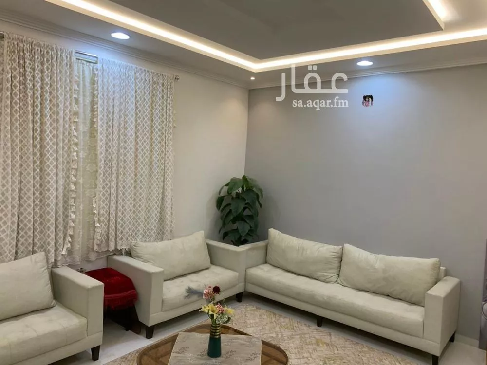 فيلا 5 غرف في الجنادرية 17