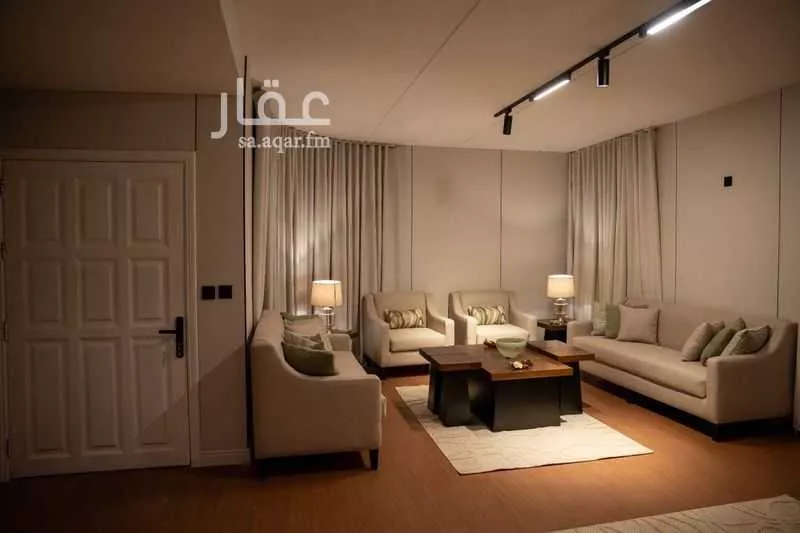 5 bedroom villa in Al Khuzama, Riyadh 2