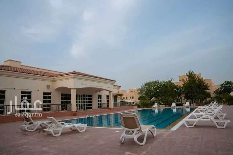 5 bedroom villa in Al Khuzama, Riyadh 11