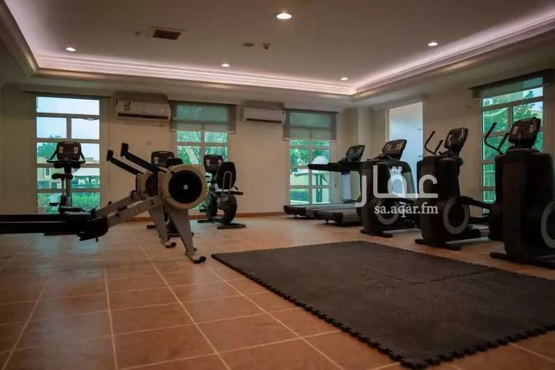 5 bedroom villa in Al Khuzama, Riyadh 9