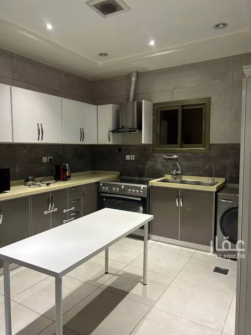 3 bedroom apartment in Al Shuhada 7