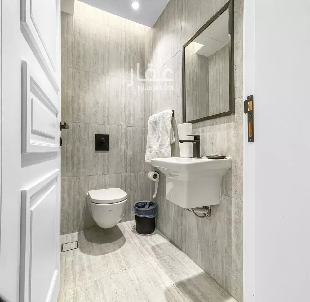 2 bedroom apartment in Al Aqiq 11
